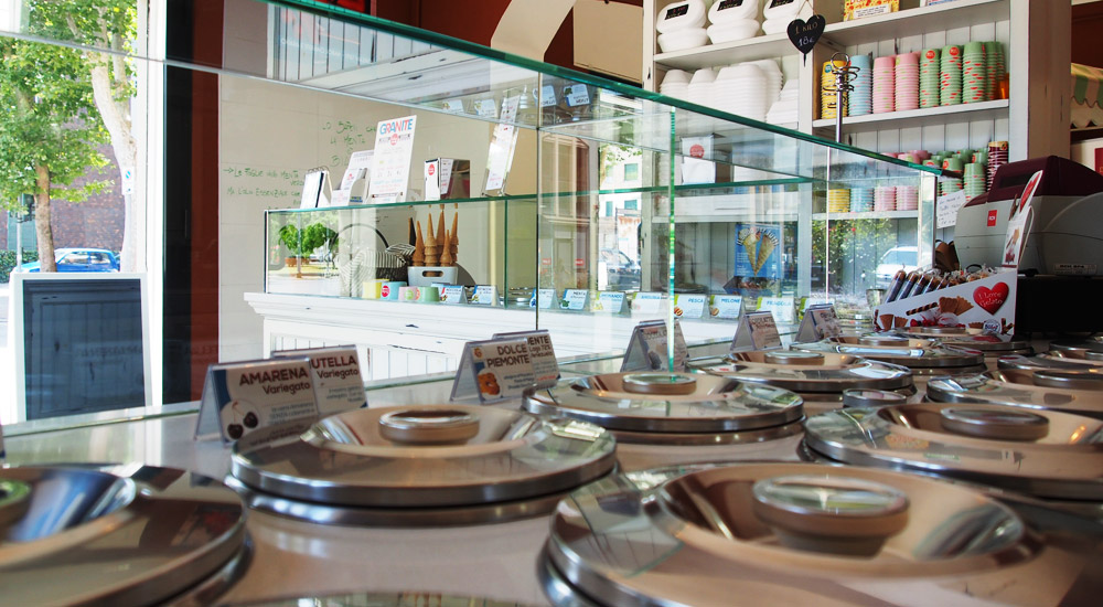 gelateria di Alessandria in corso Borsalino
