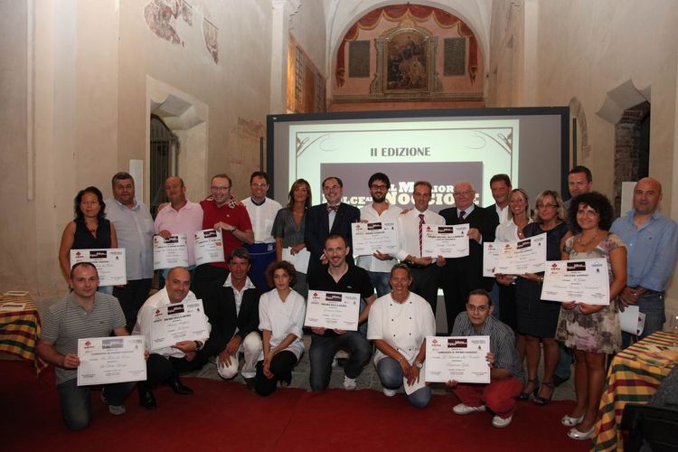 Tutti i nominati e i premiati a Cortemilia (Foto Franco Muzzi/Cortemilia) Vincitori_e_Nominati